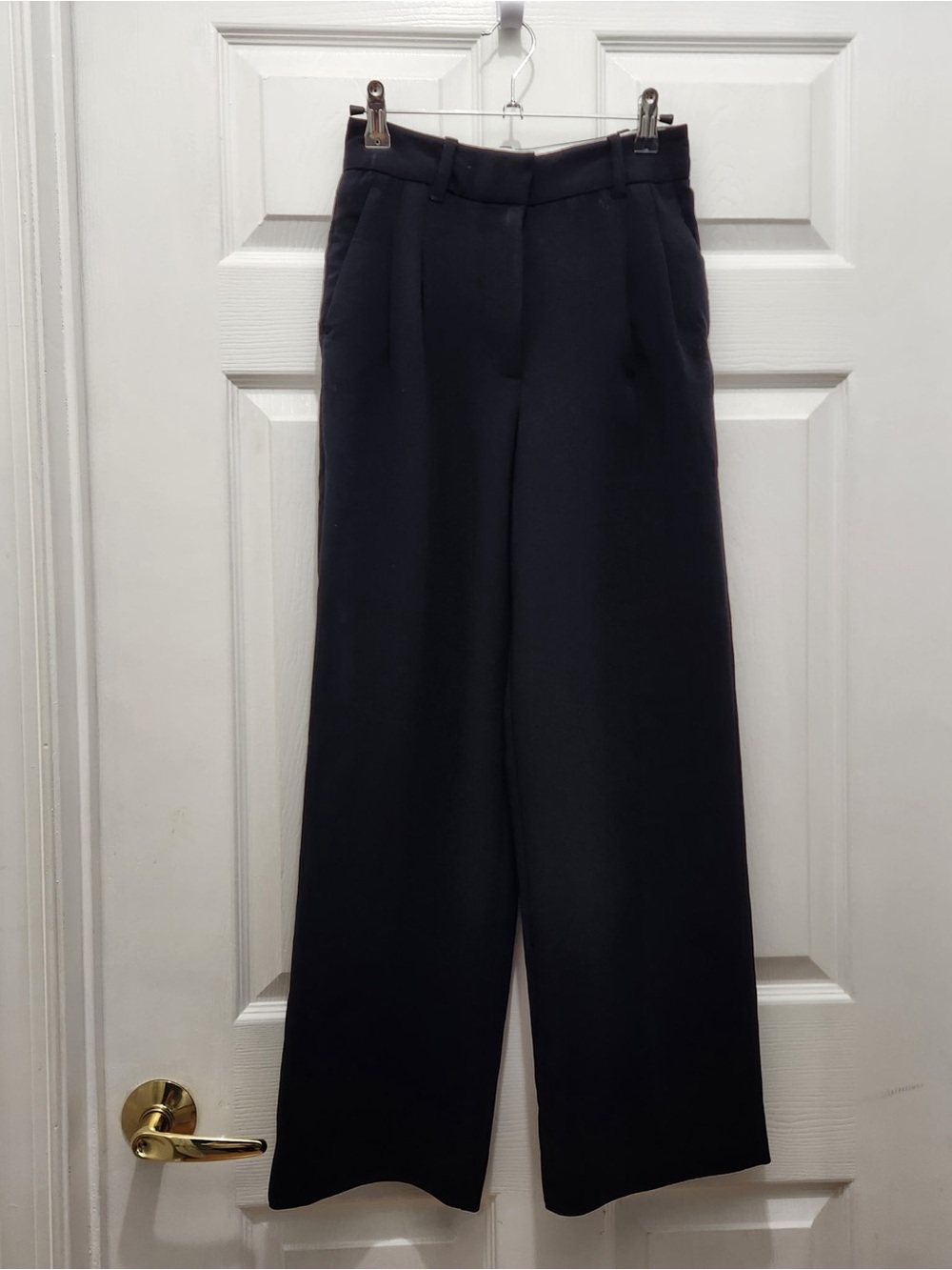 Aritzia Wilfred Effortless Pants Wide Leg High Rise Pleated